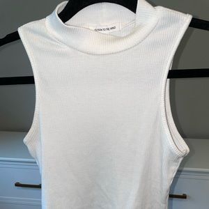 Basic turtle neck tank crop
